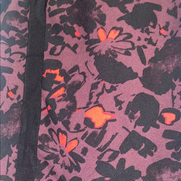 Halogen Burgundy Floral Top with Black and Red Details - Picture 4 of 5